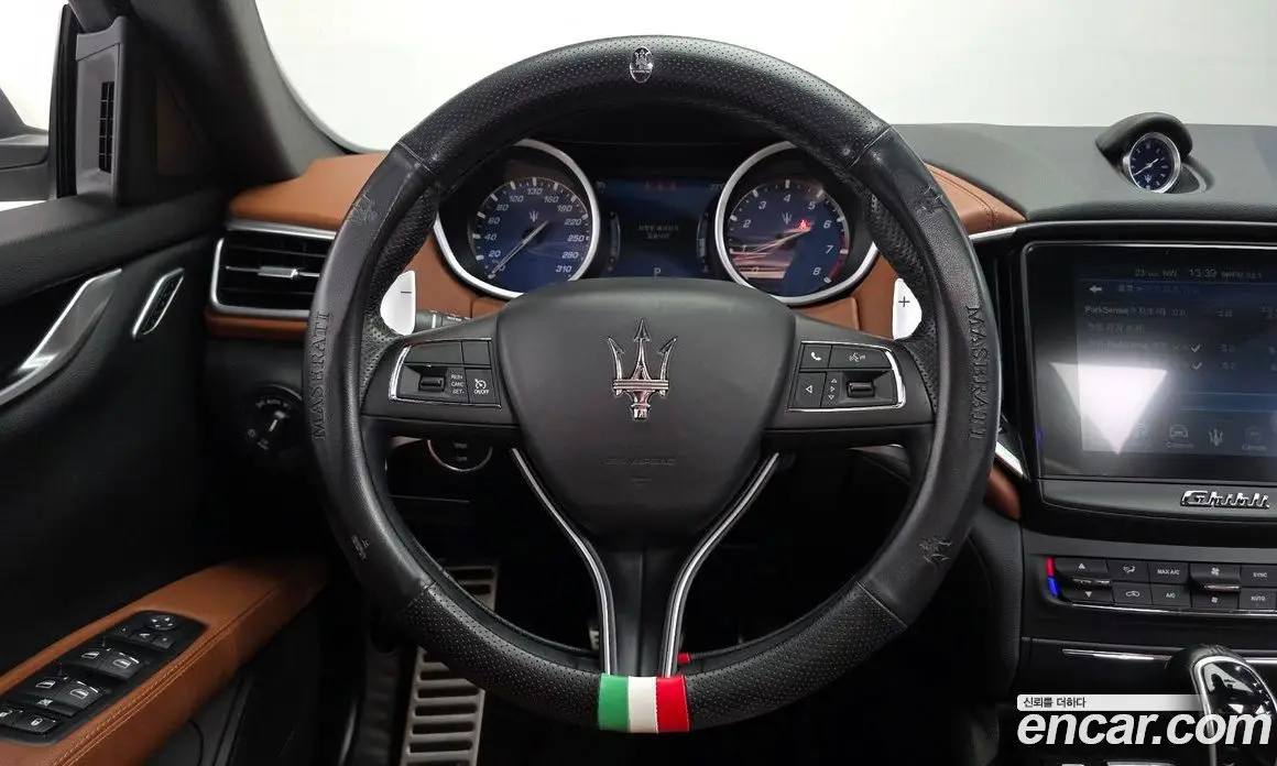 Maserati Ghibli 2017 3.0 автомат (гидро), фото 13 Maserati Ghibli 2017 3.0 автомат (гидро), фото 13