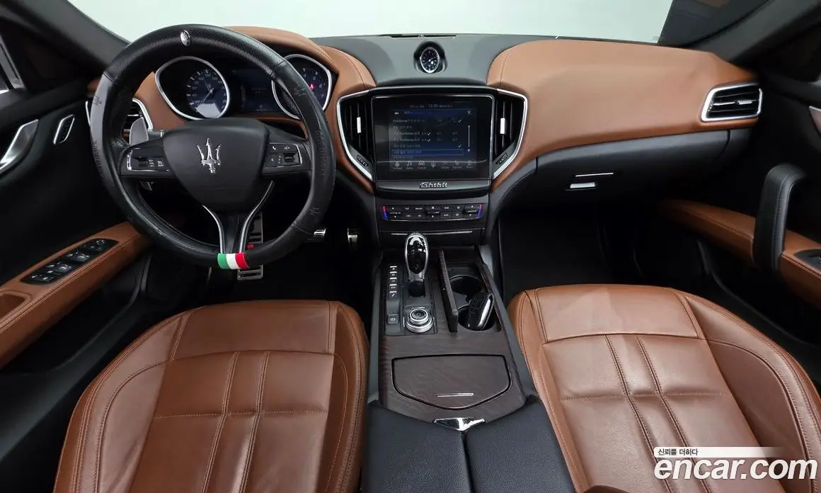 Maserati Ghibli 2017 3.0 автомат (гидро), фото 7 Maserati Ghibli 2017 3.0 автомат (гидро), фото 7