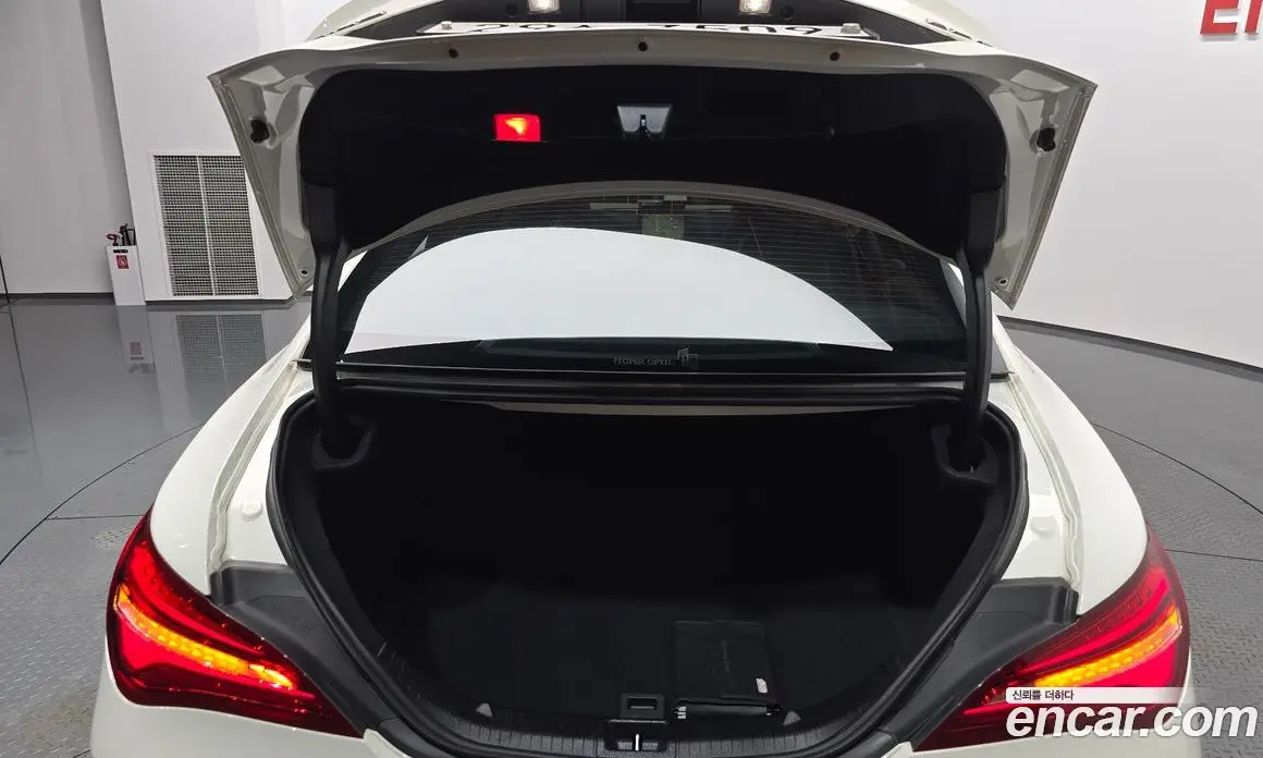 Mercedes-Benz CLA-Class 2017 2.0 автомат (гидро), фото 25