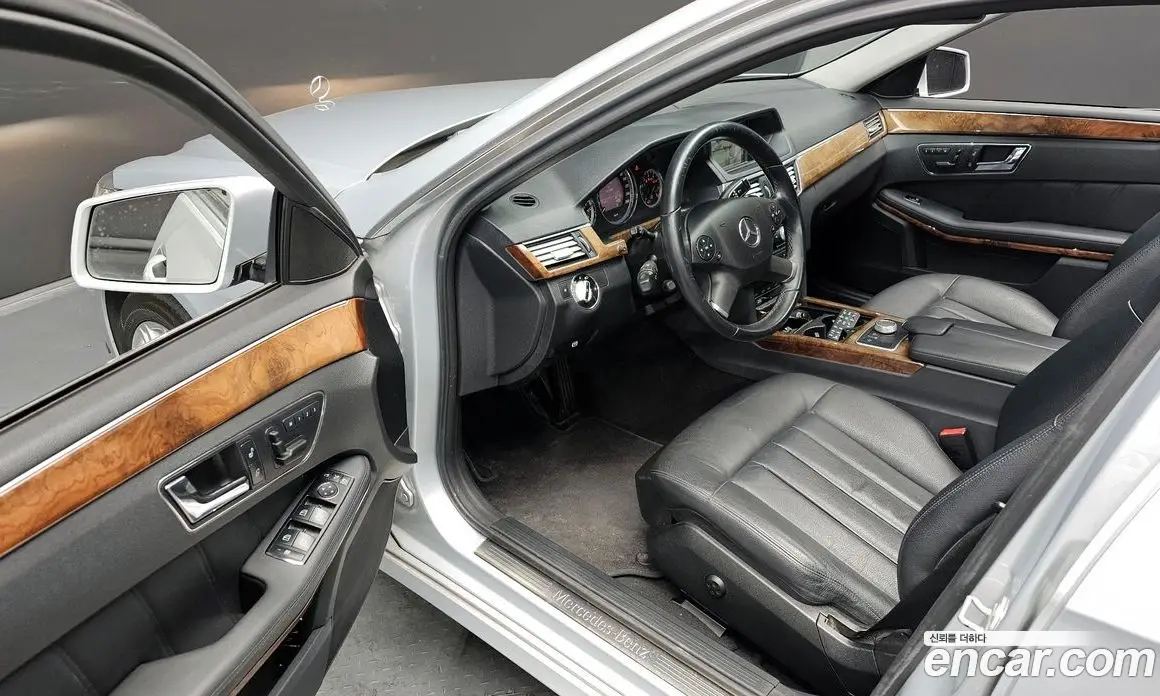 Mercedes-Benz E-Class 2010 3.0 автомат (гидро), фото 12