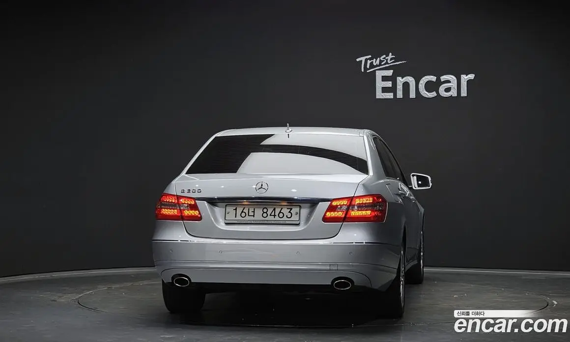 Mercedes-Benz E-Class 2010 3.0 автомат (гидро), фото 4
