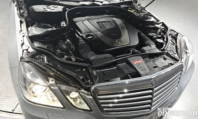Mercedes-Benz E-Class 2010 3.0 автомат (гидро), миниатюра 6