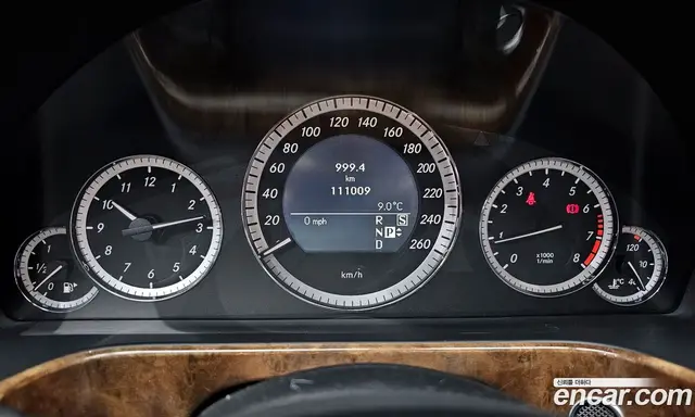 Mercedes-Benz E-Class 2010 3.0 автомат (гидро), миниатюра 8