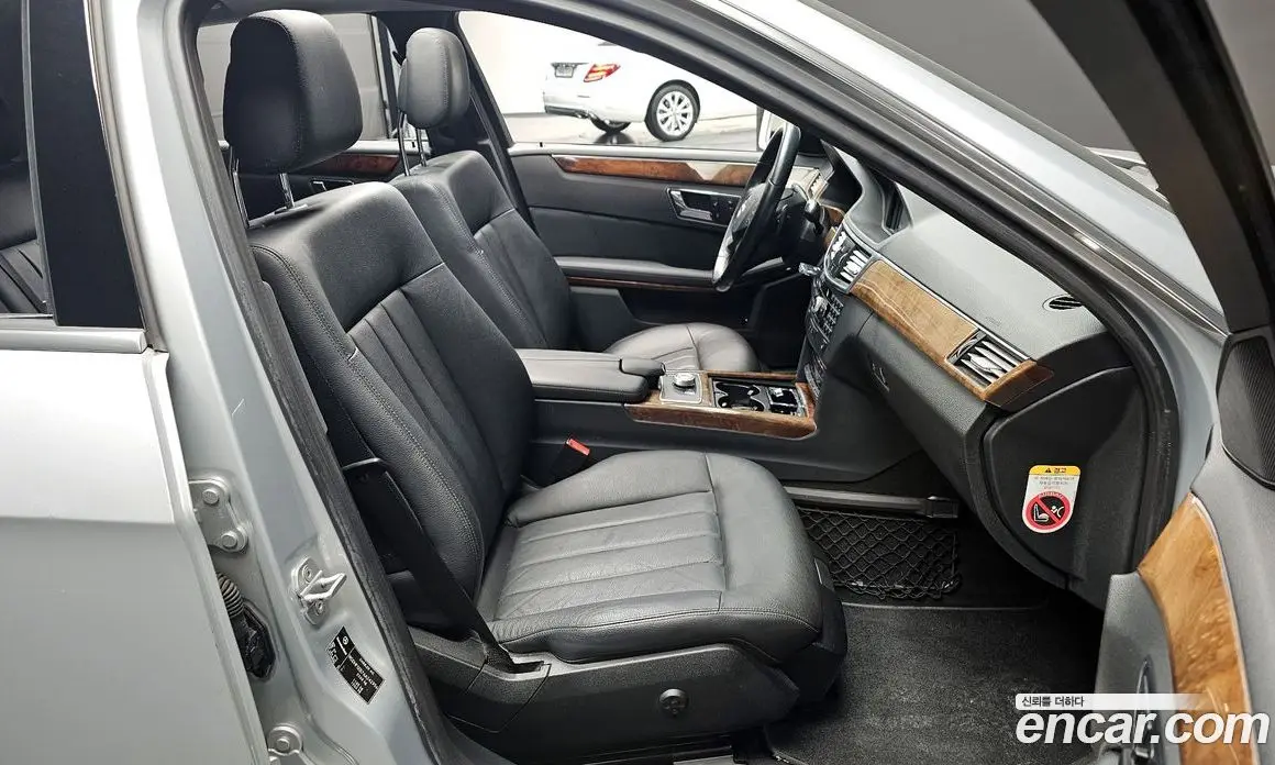 Mercedes-Benz E-Class 2010 3.0 автомат (гидро), фото 10