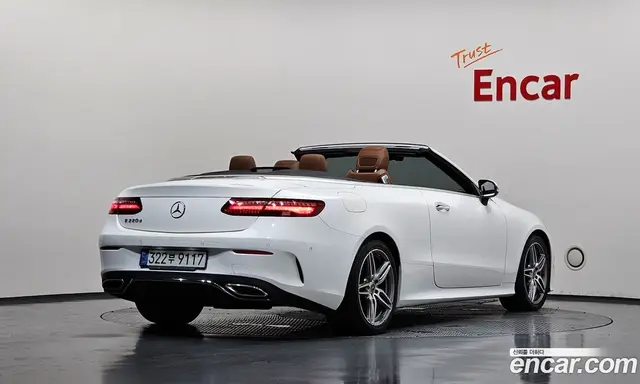 Mercedes-Benz E-Class 2020 1.9 автомат (гидро), миниатюра 2