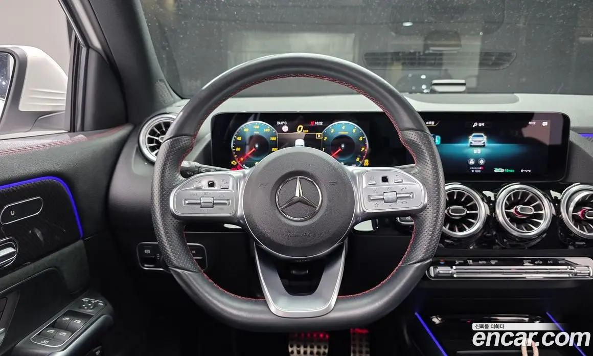 Mercedes-Benz GLA-Class 2023 2.0 автомат (гидро), фото 19