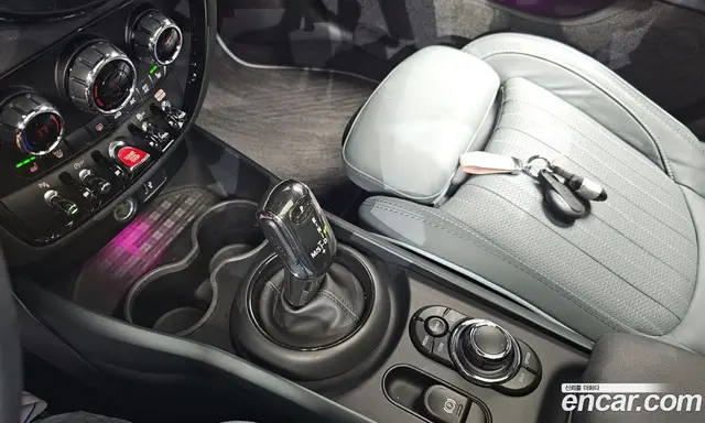 Mini Clubman 2022 2.0 автомат (гидро), миниатюра 9