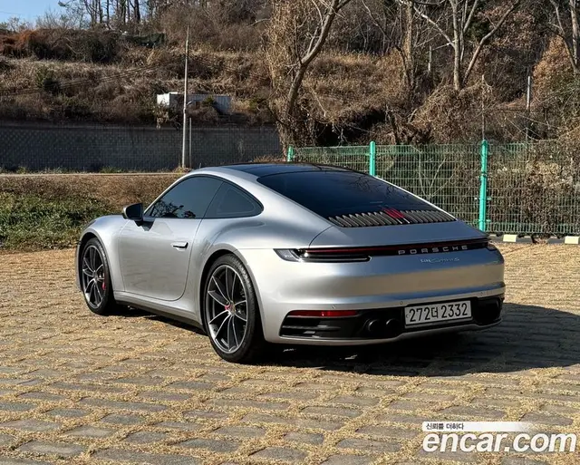 Porsche 911 2020 3.0 автомат (гидро), миниатюра 10
