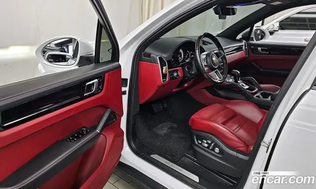 Porsche Cayenne 2021 3.0 автомат (гидро), миниатюра 10