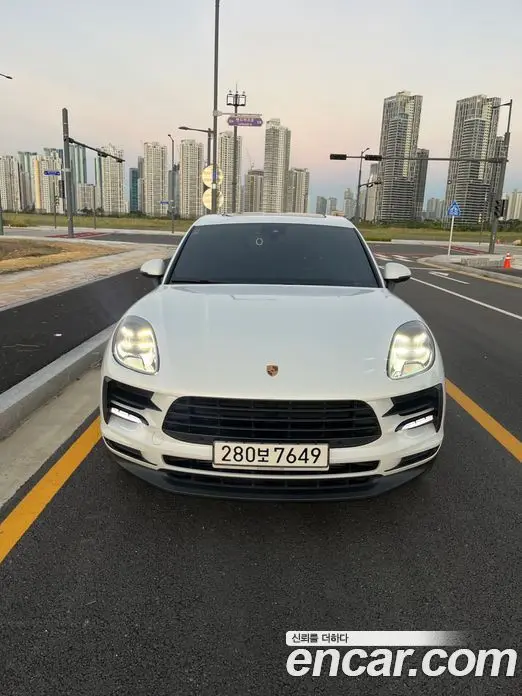 Porsche Macan, 2019, 56 120 км