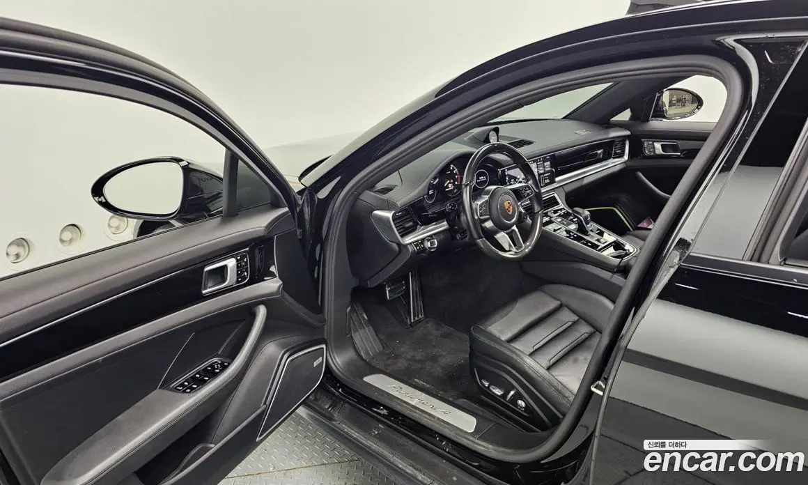 Porsche Panamera 2018 2.9 автомат (гидро), фото 10