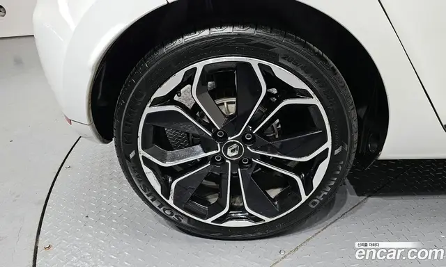 Renault (Samsung) Cilo 2019 1.5 автомат (гидро), миниатюра 5