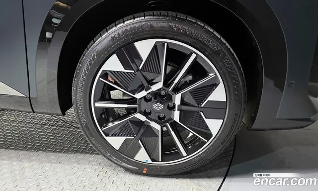 Renault (Samsung) Fluence 2026 1.5 автомат (гидро), миниатюра 5