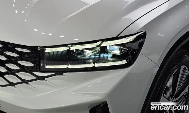 Renault (Samsung) Grand Koleos 2024 1.5 автомат (гидро), миниатюра 8