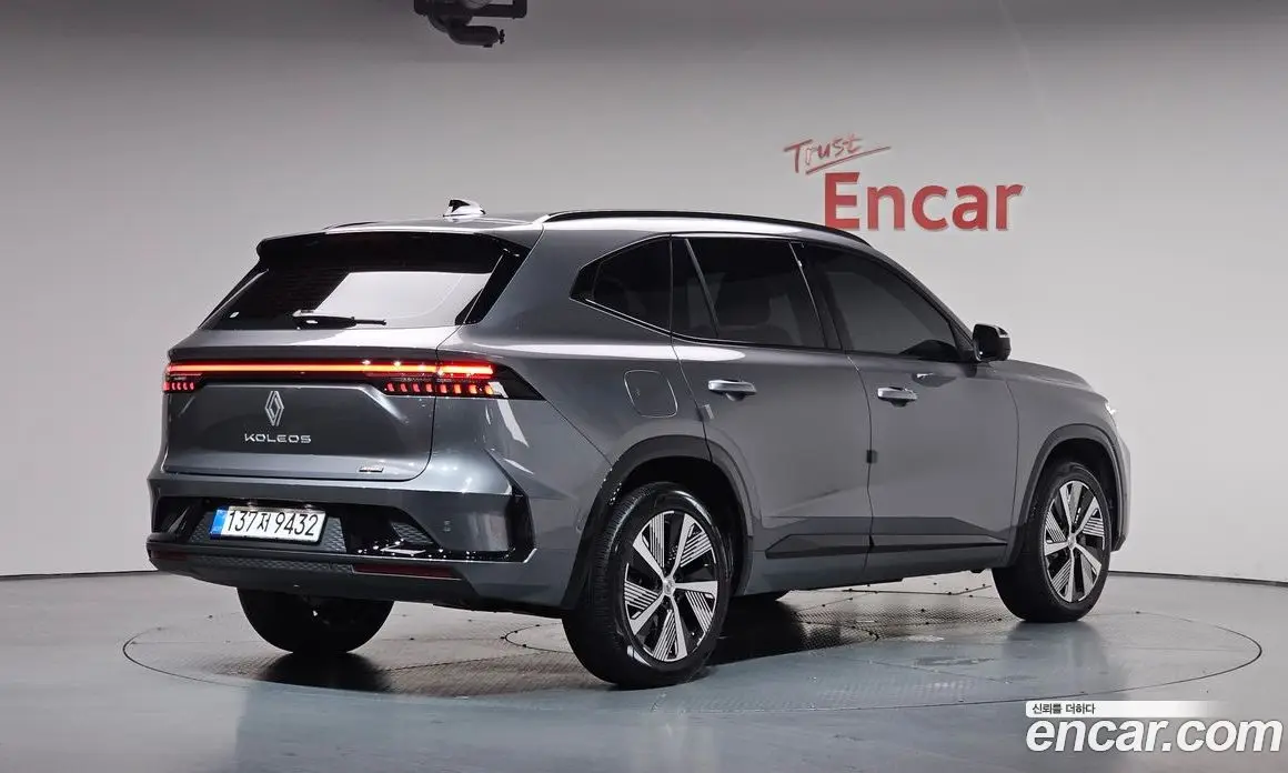 Renault (Samsung) Grand Koleos 2025 1.5 автомат (гидро), фото 1 Renault (Samsung) Grand Koleos 2025 1.5 автомат (гидро), фото 1