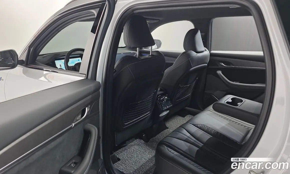Renault (Samsung) Grand Koleos 2025 1.5 автомат (гидро), фото 17