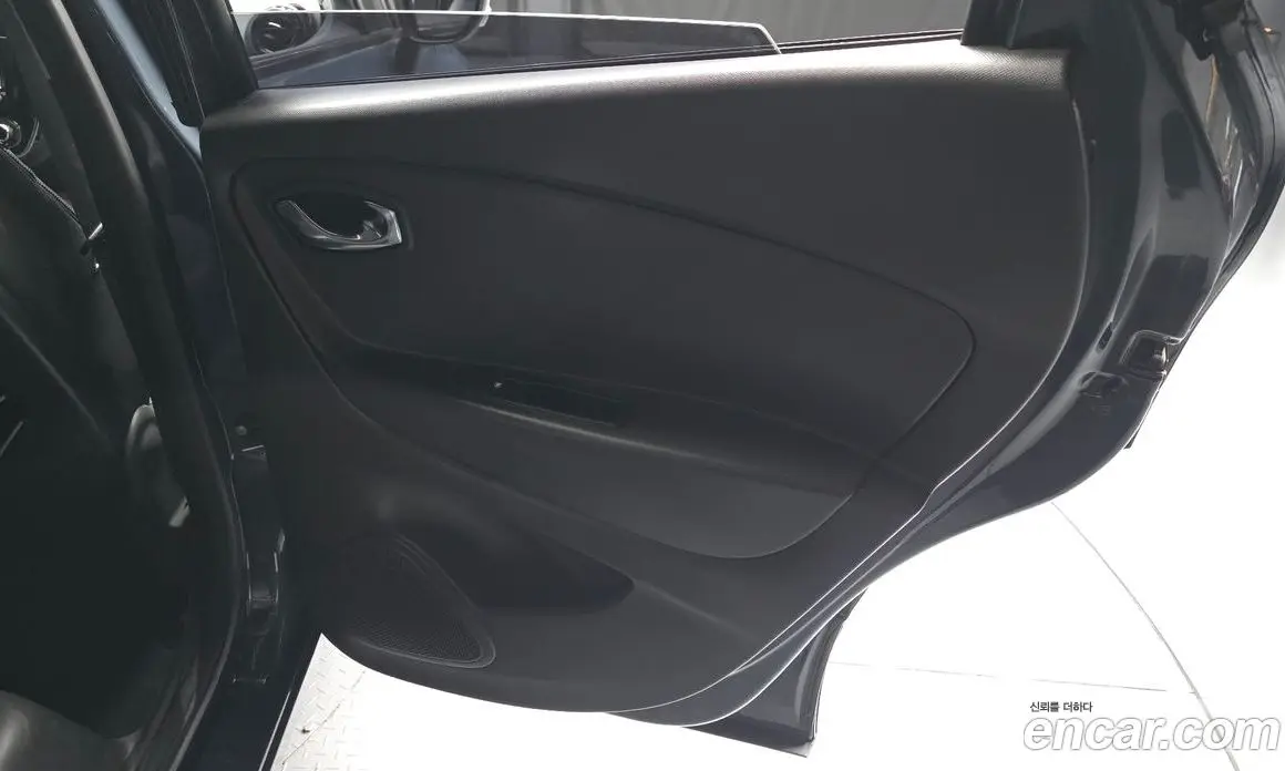 Renault (Samsung) QM3 2015 1.5 автомат (гидро), фото 15