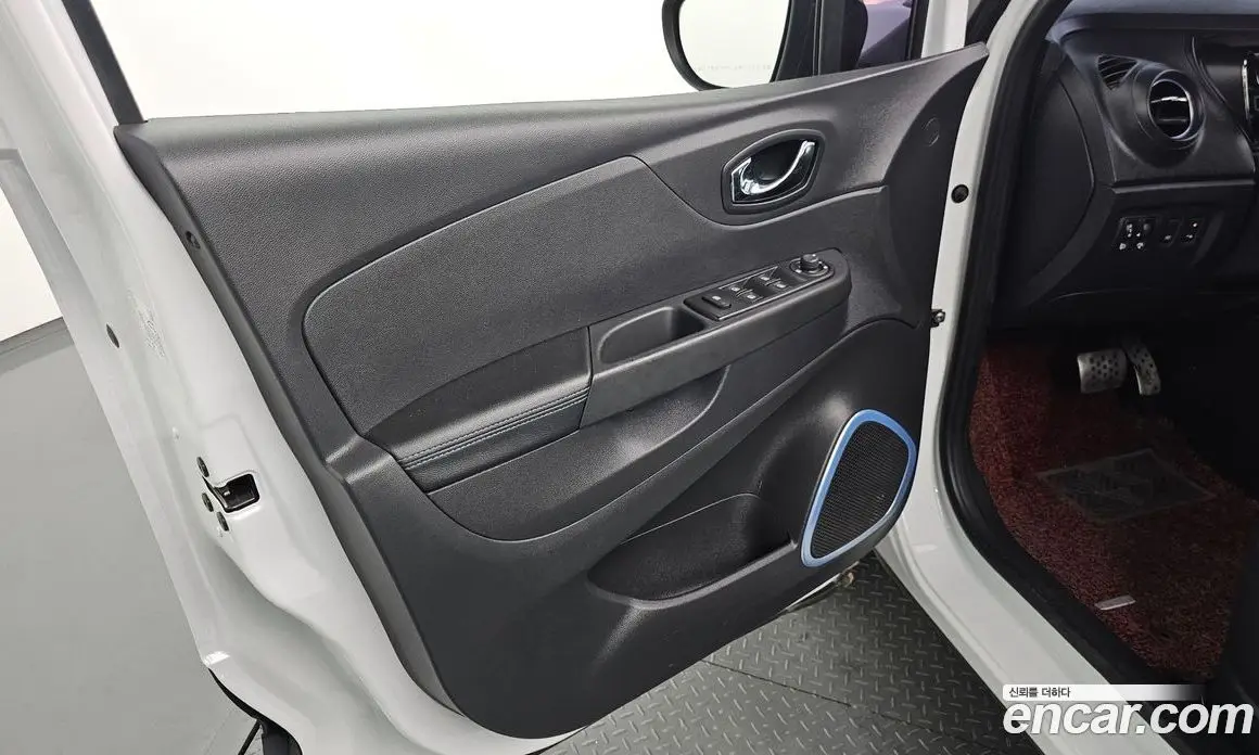 Renault (Samsung) QM3 2016 1.5 автомат (гидро), фото 14