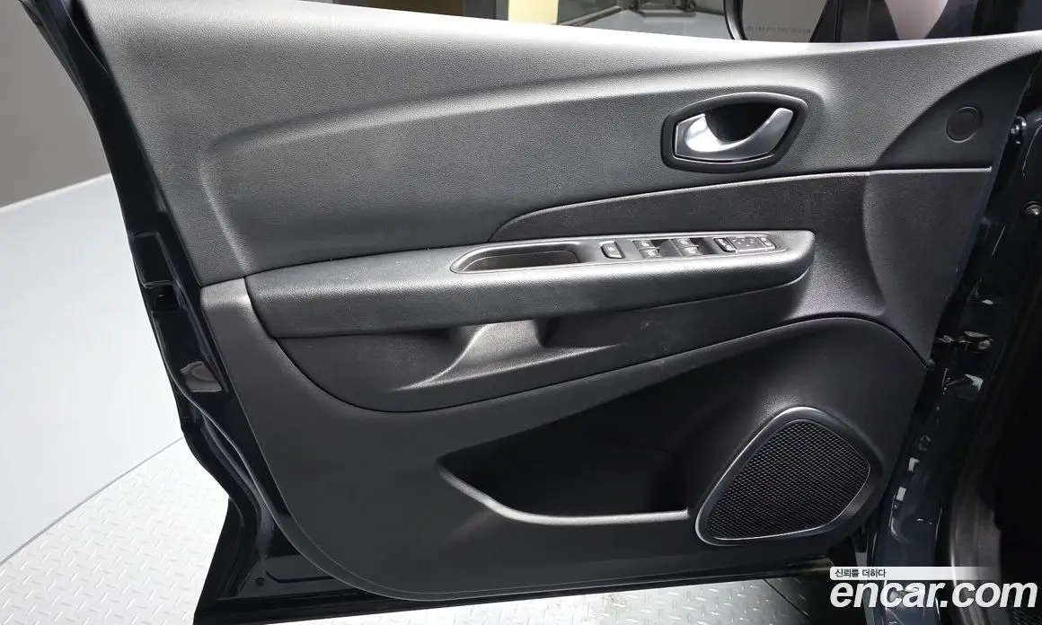 Renault (Samsung) QM3 2019 1.5 автомат (гидро), фото 14