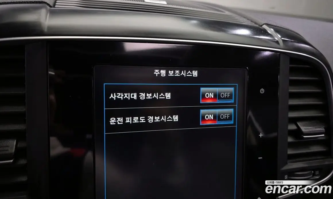 Renault (Samsung) QM6 2016 2.0 автомат (гидро), фото 19 Renault (Samsung) QM6 2016 2.0 автомат (гидро), фото 19
