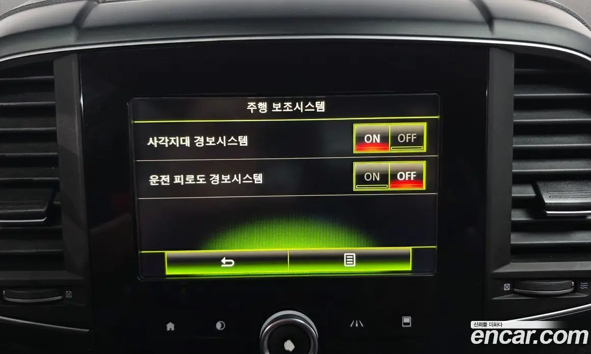 Renault (Samsung) QM6 2016 2.0 автомат (гидро), фото 16
