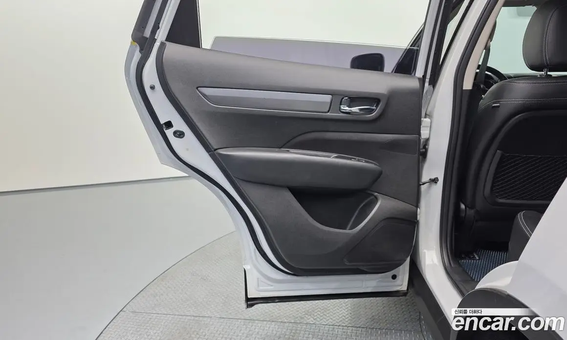 Renault (Samsung) QM6 2017 2.0 автомат (гидро), фото 15 Renault (Samsung) QM6 2017 2.0 автомат (гидро), фото 15