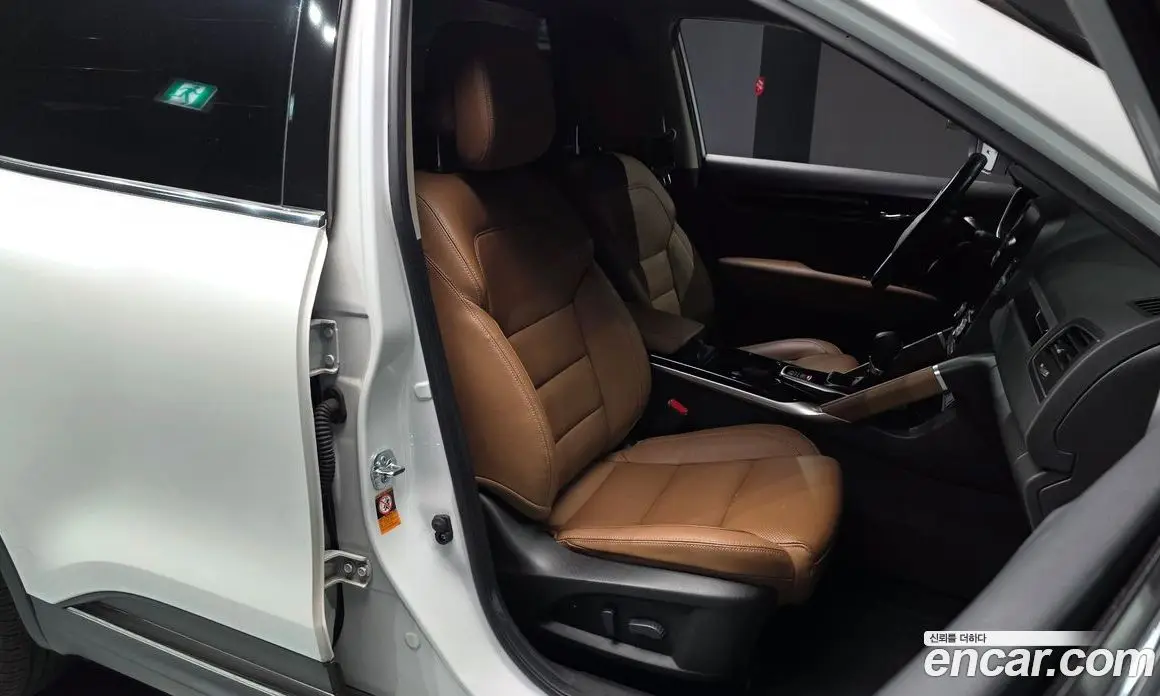 Renault (Samsung) QM6 2023 2.0 автомат (гидро), фото 16