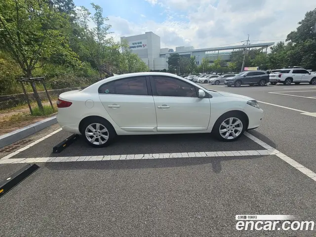Renault (Samsung) SM3 2011 1.6 автомат (гидро), миниатюра 4