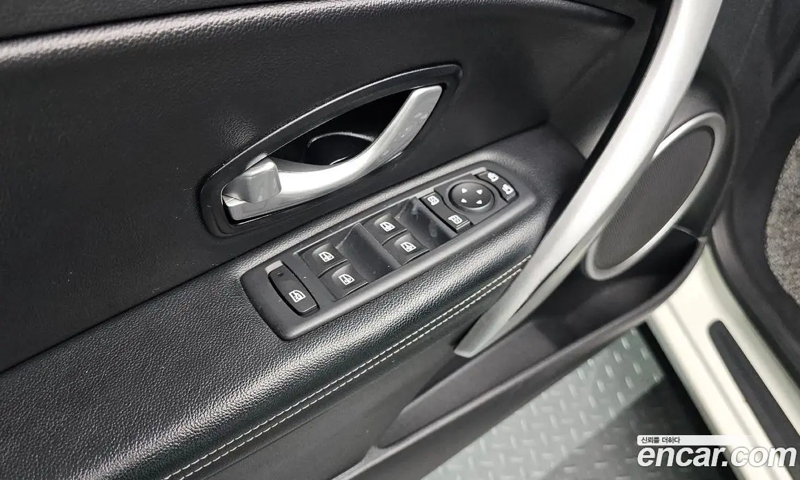 Renault (Samsung) SM3 2011 1.6 автомат (гидро), фото 17 Renault (Samsung) SM3 2011 1.6 автомат (гидро), фото 17