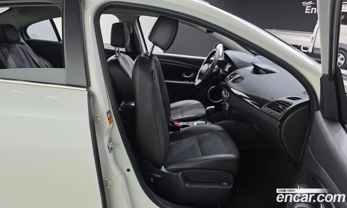 Renault (Samsung) SM3 2014 1.6 автомат (гидро), фото 17