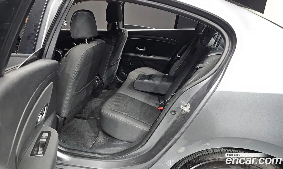 Renault (Samsung) SM3 2015 1.6 автомат (гидро), фото 18