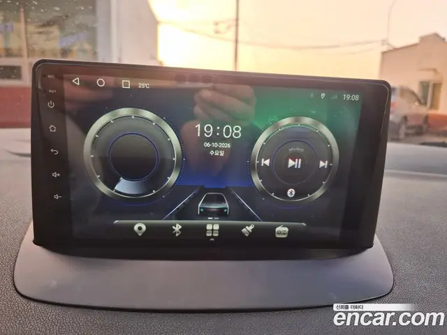 Renault (Samsung) SM3 2018 1.6 автомат (гидро), миниатюра 11