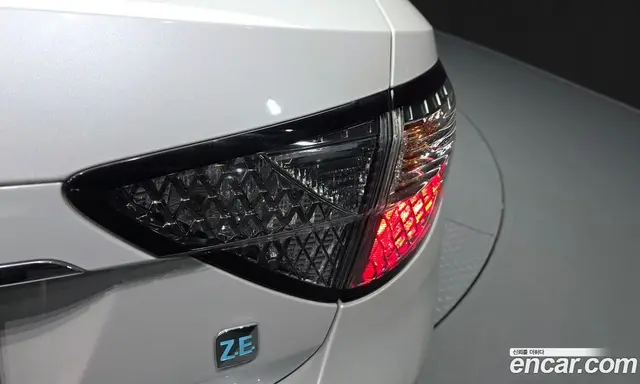 Renault (Samsung) SM3 2019 0.1 автомат (гидро), миниатюра 9