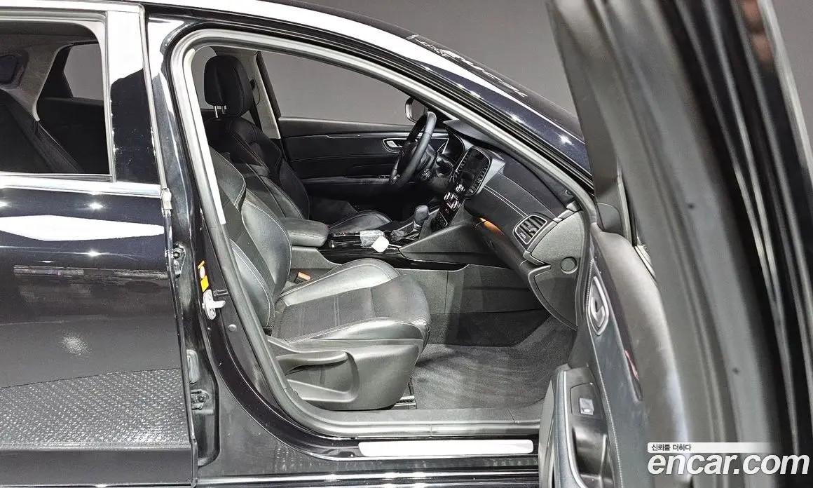 Renault (Samsung) SM6 2016 2.0 автомат (гидро), фото 12 Renault (Samsung) SM6 2016 2.0 автомат (гидро), фото 12