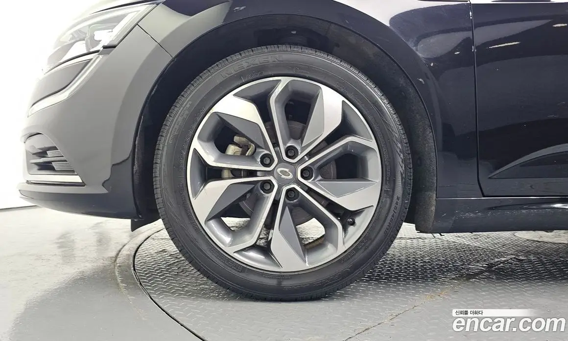 Renault (Samsung) SM6 2018 2.0 автомат (гидро), фото 5 Renault (Samsung) SM6 2018 2.0 автомат (гидро), фото 5