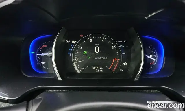 Renault (Samsung) SM6 2018 2.0 автомат (гидро), миниатюра 8 Renault (Samsung) SM6 2018 2.0 автомат (гидро), миниатюра 8
