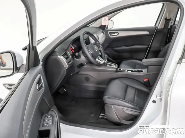 Renault (Samsung) XM3 2023 1.6 автомат (гидро), миниатюра 9