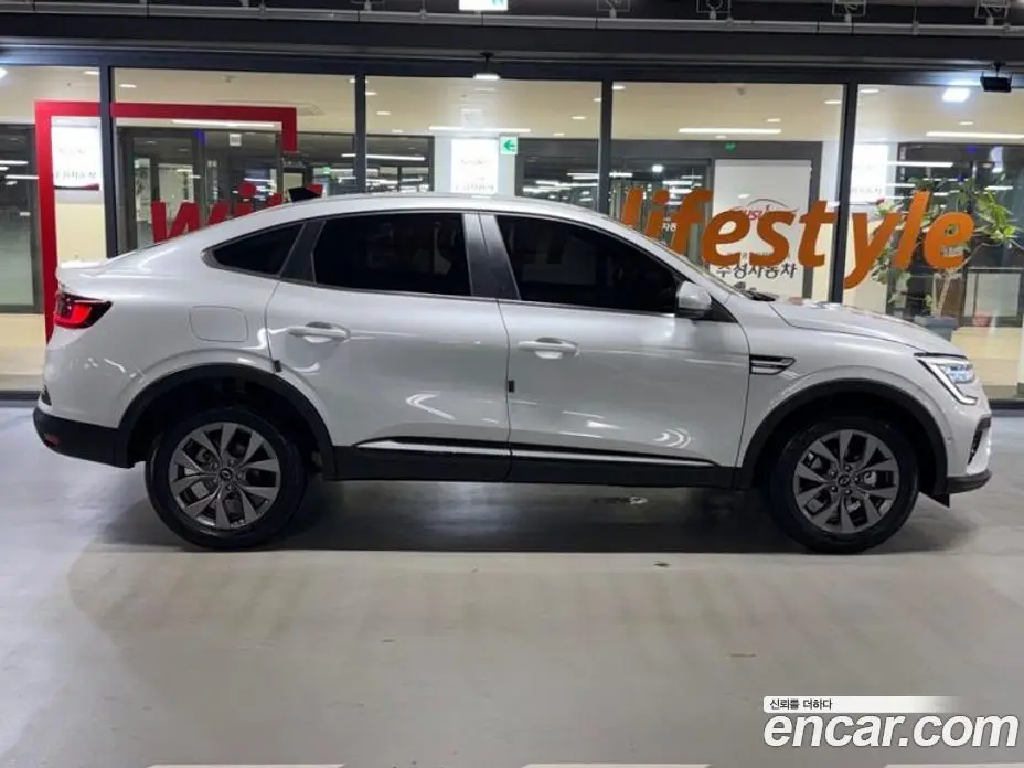 Renault (Samsung) XM3 2024 1.6 автомат (гидро), фото 3