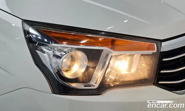SsangYong Korando 2015 2.2 автомат (гидро), миниатюра 8