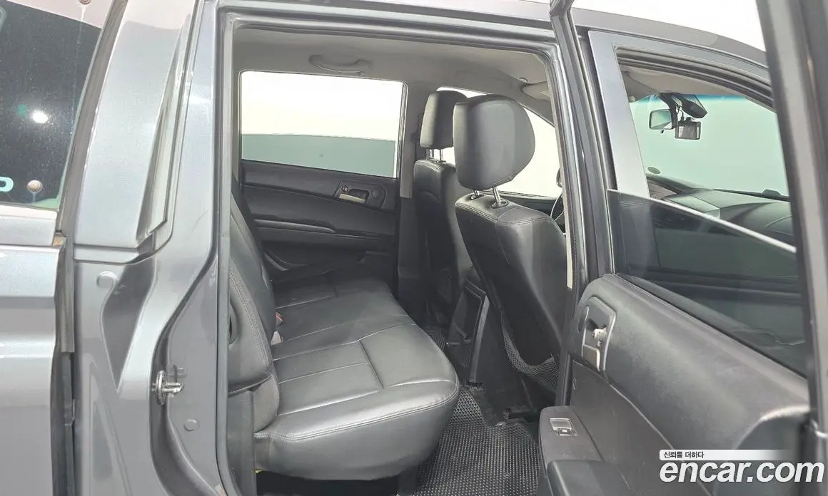 SsangYong Korando 2016 2.0 автомат (гидро), фото 11