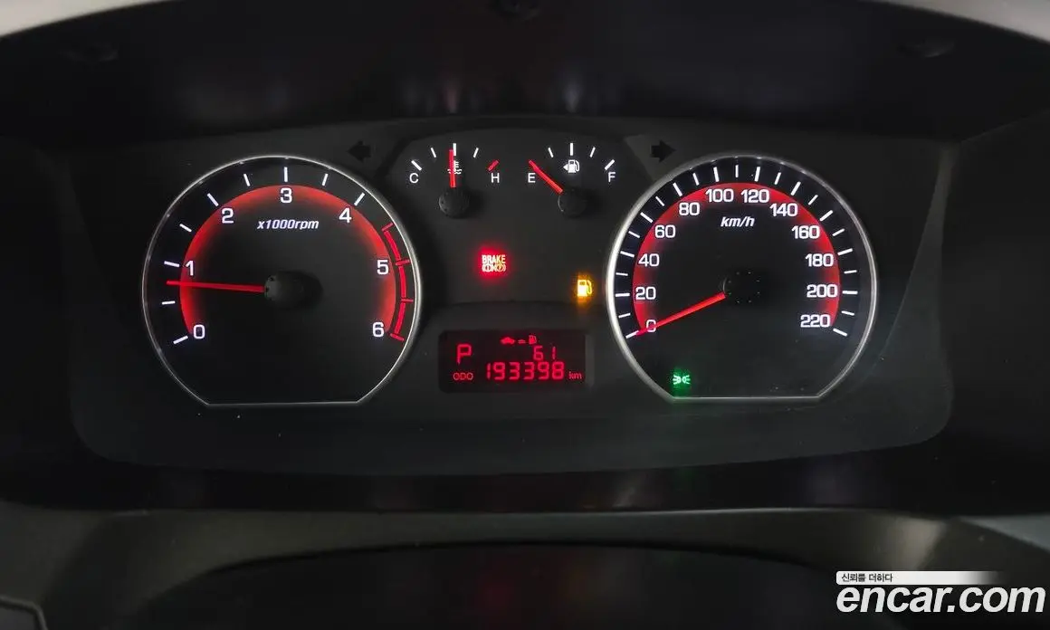 SsangYong Korando 2016 2.0 автомат (гидро), фото 8