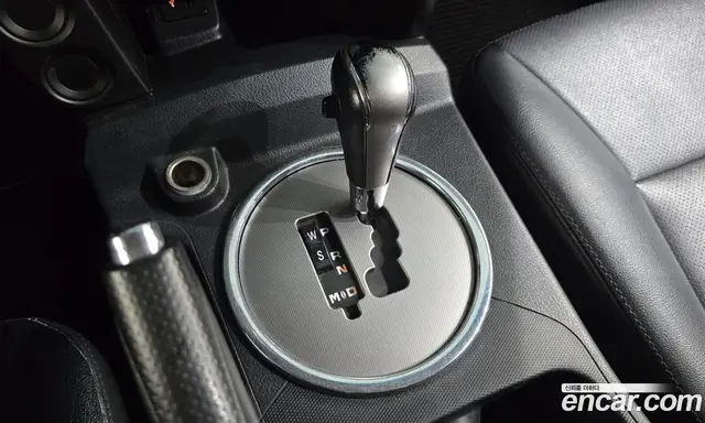 SsangYong Korando 2016 2.0 автомат (гидро), миниатюра 9