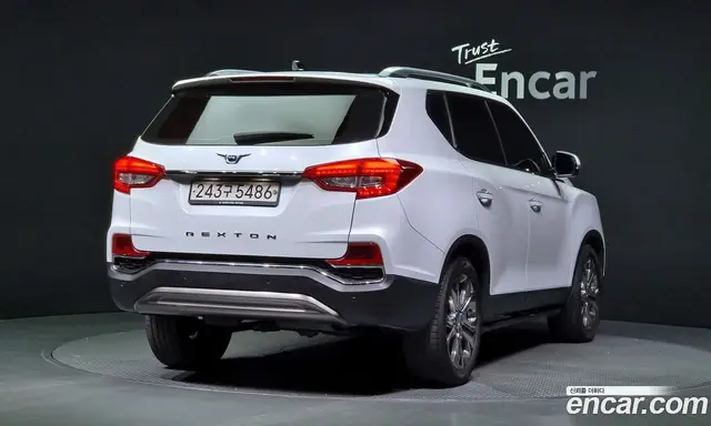 SsangYong Rexton 2020 2.2 автомат (гидро), миниатюра 2