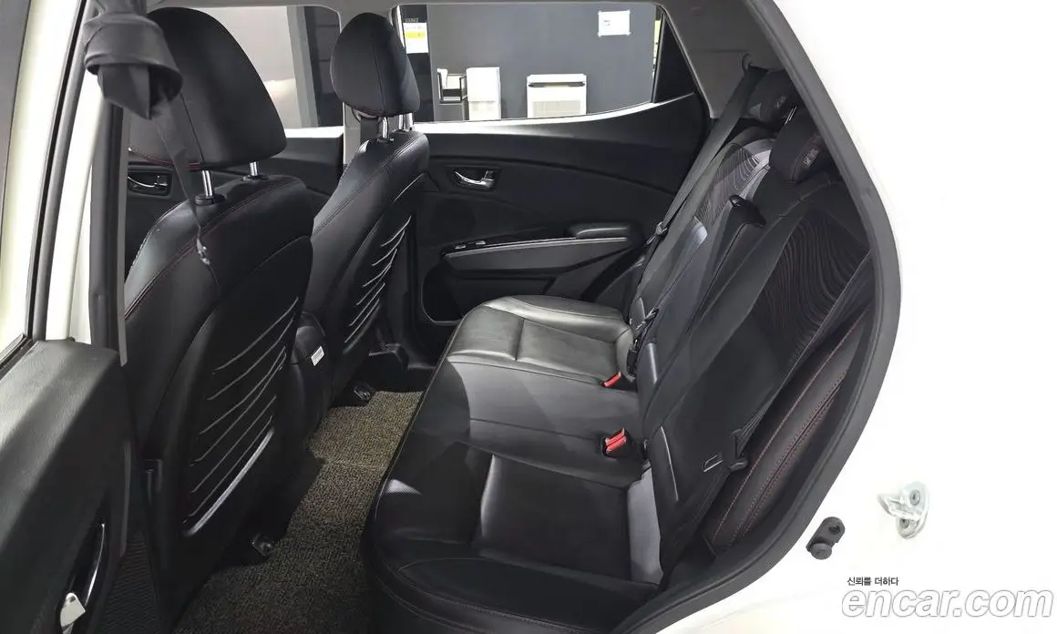 SsangYong TIBOLI 2018 1.6 автомат (гидро), фото 17