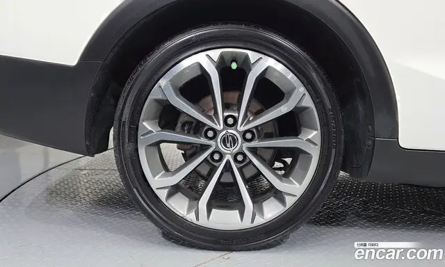 SsangYong TIBOLI 2018 1.6 автомат (гидро), миниатюра 5