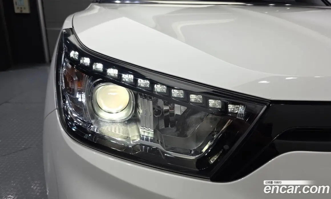 SsangYong TIBOLI 2018 1.6 автомат (гидро), фото 8