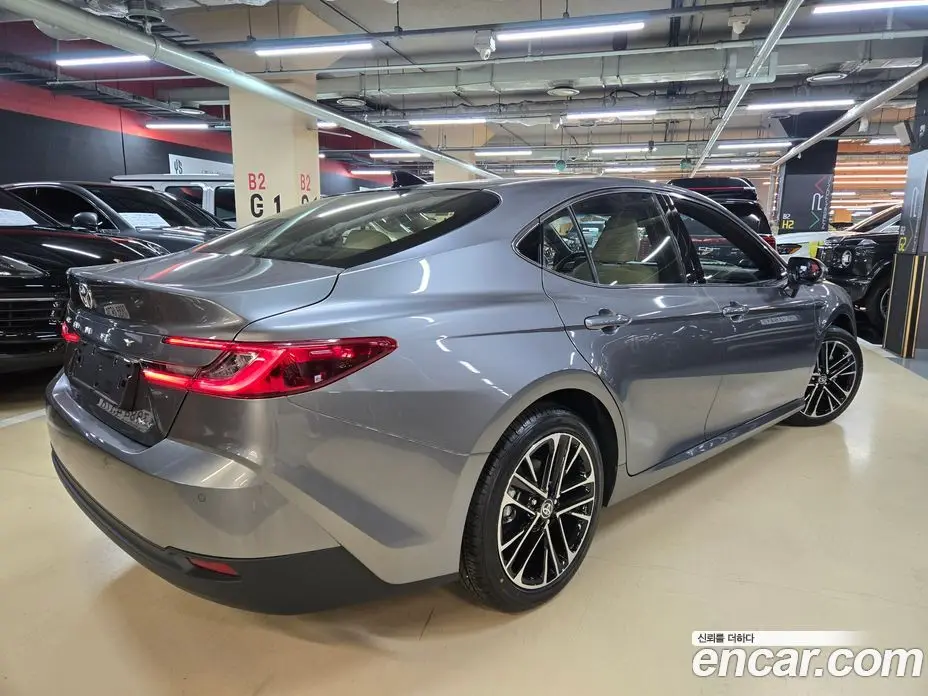 Toyota Camry 2026 2.5 автомат (гидро), фото 18 Toyota Camry 2026 2.5 автомат (гидро), фото 18
