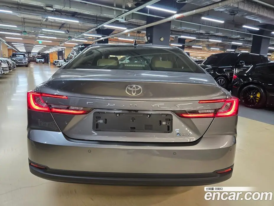 Toyota Camry 2026 2.5 автомат (гидро), фото 19 Toyota Camry 2026 2.5 автомат (гидро), фото 19