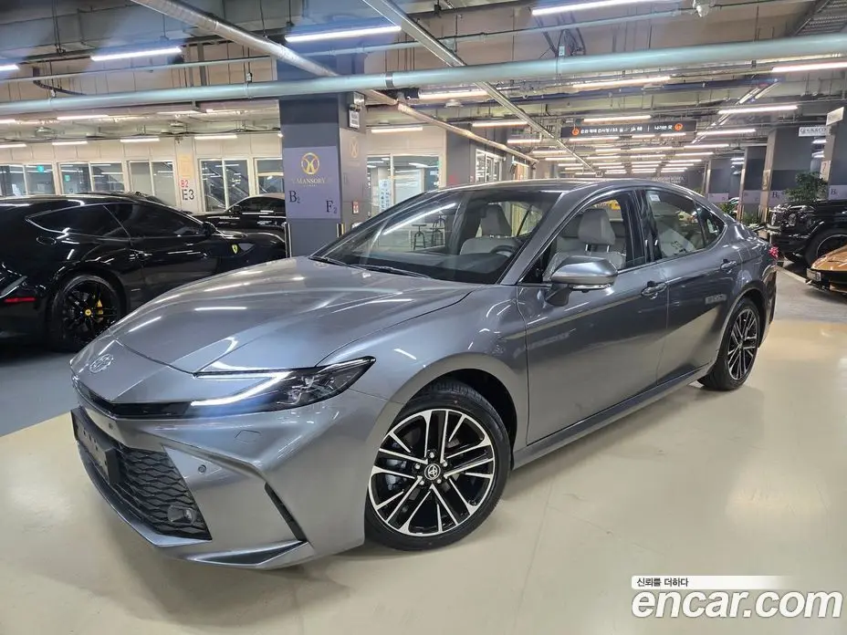 Toyota Camry 2026 2.5 автомат (гидро), фото 20 Toyota Camry 2026 2.5 автомат (гидро), фото 20