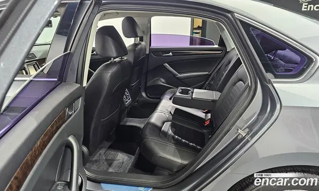 Volkswagen Passat 2015 1.8 автомат (гидро), миниатюра 11